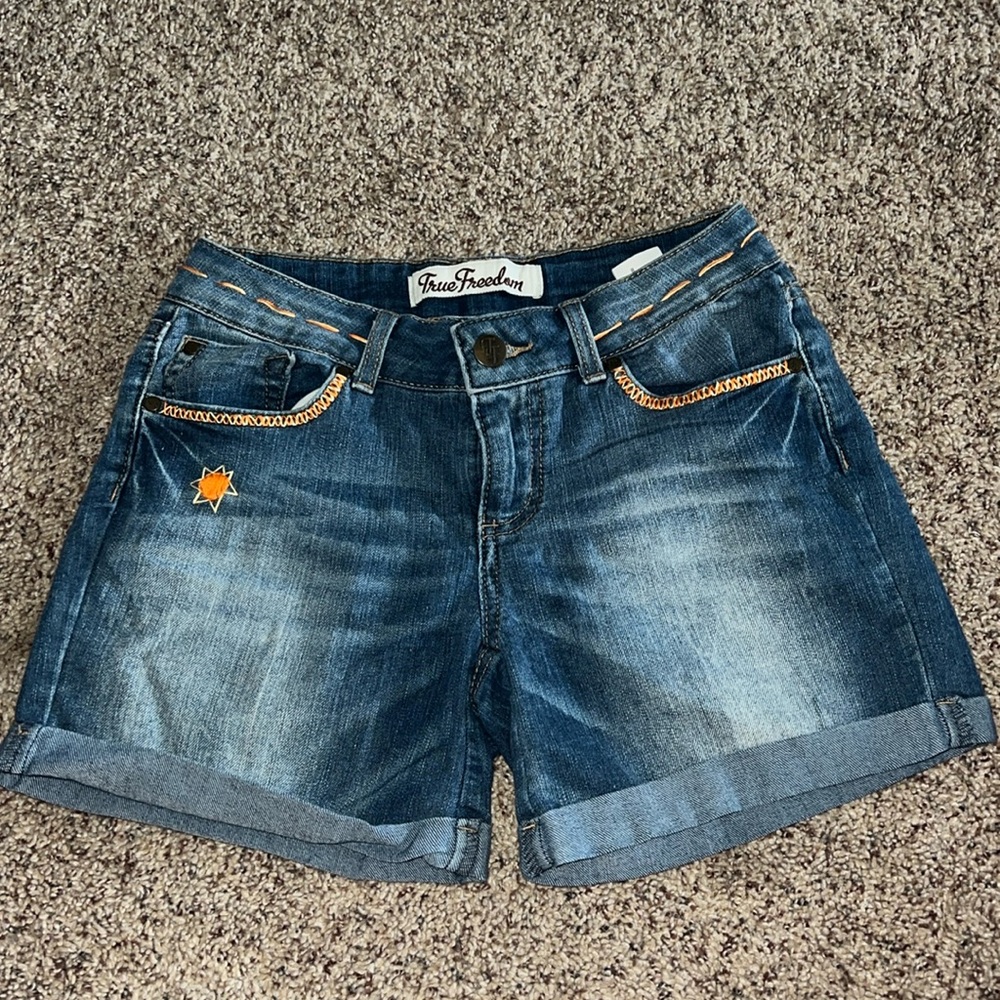 True freedom embroidered jeans